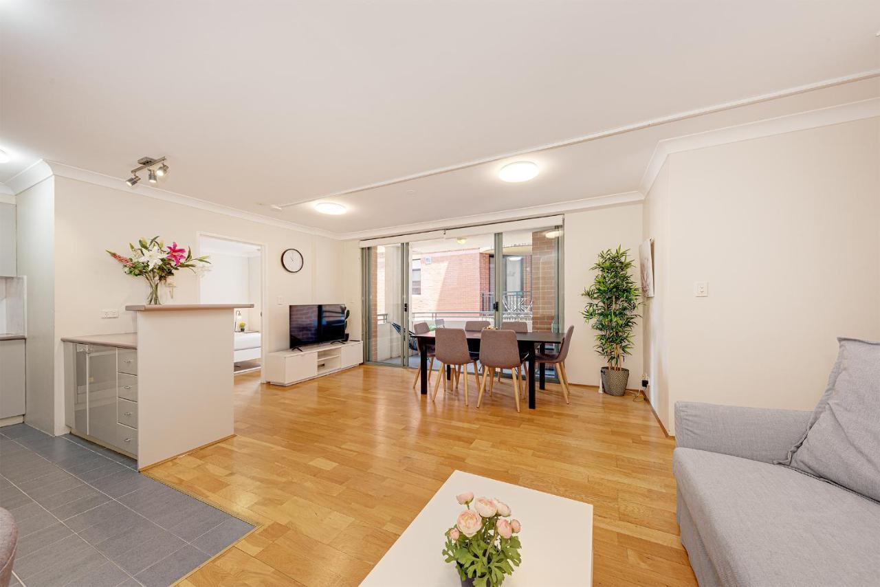 Spacious & Cosy 2 Bedroom Apartment In Darling Harbour Сидней Экстерьер фото